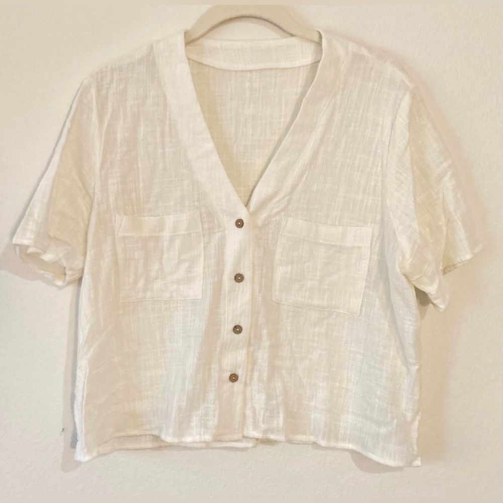 Lulu's Cream Button-Up Blouse